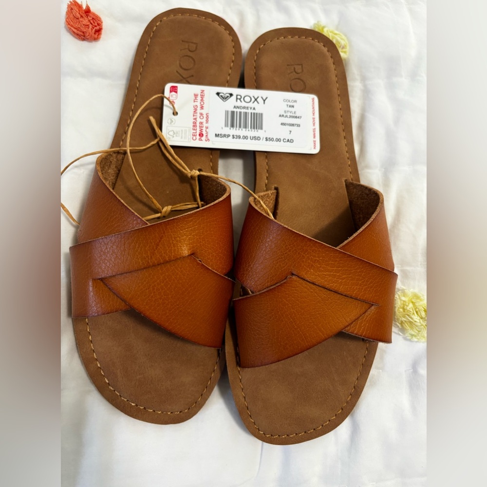 Slides sandals